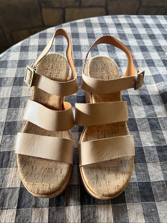 Kork-Ease Shoes - Kork Ease Tish Leather Platform Wedge  Sandals size 9